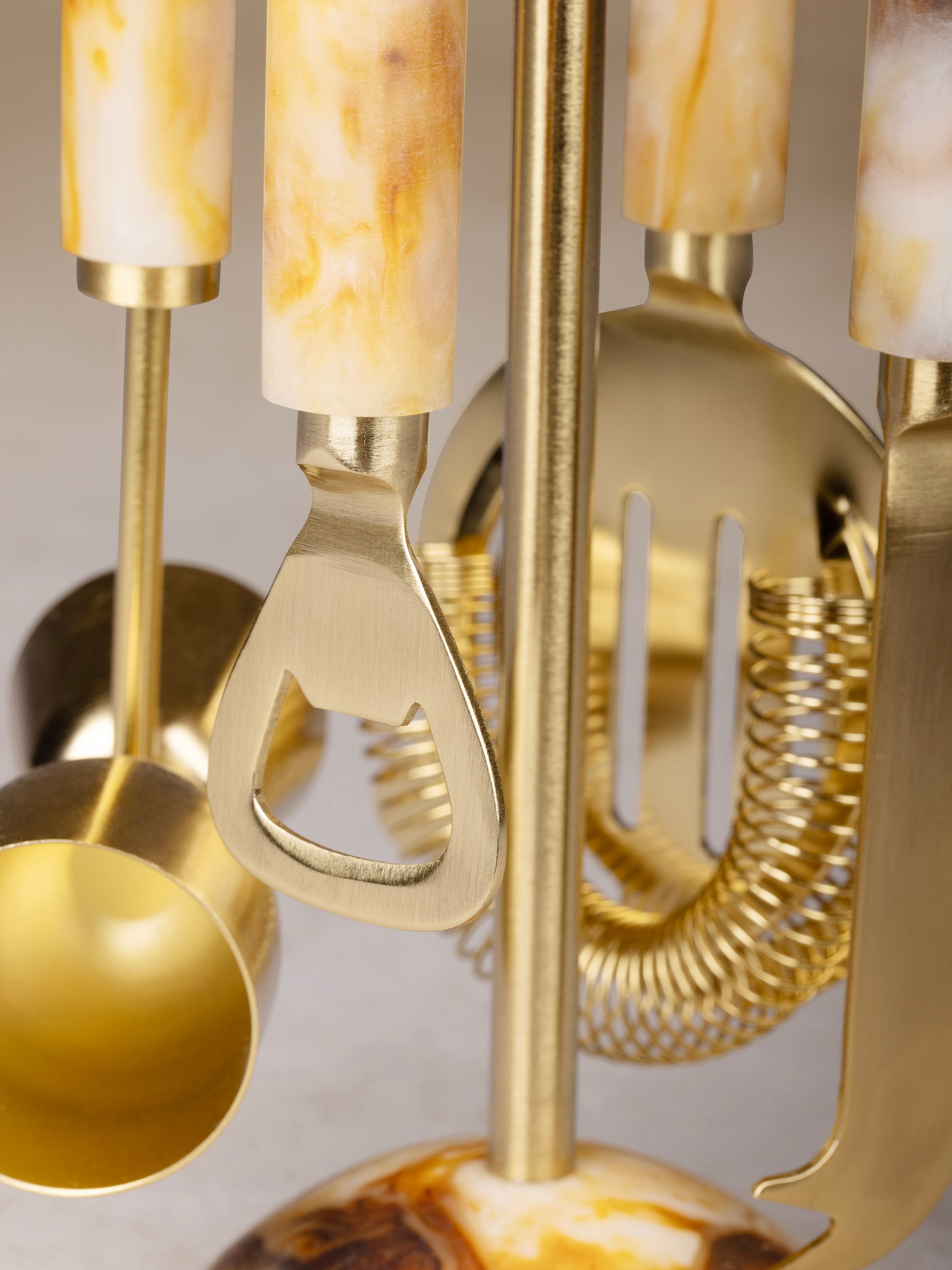 5-Piece Bartender Kit – Stylish Gold and Resin Bar Tools for Home and Professional Use