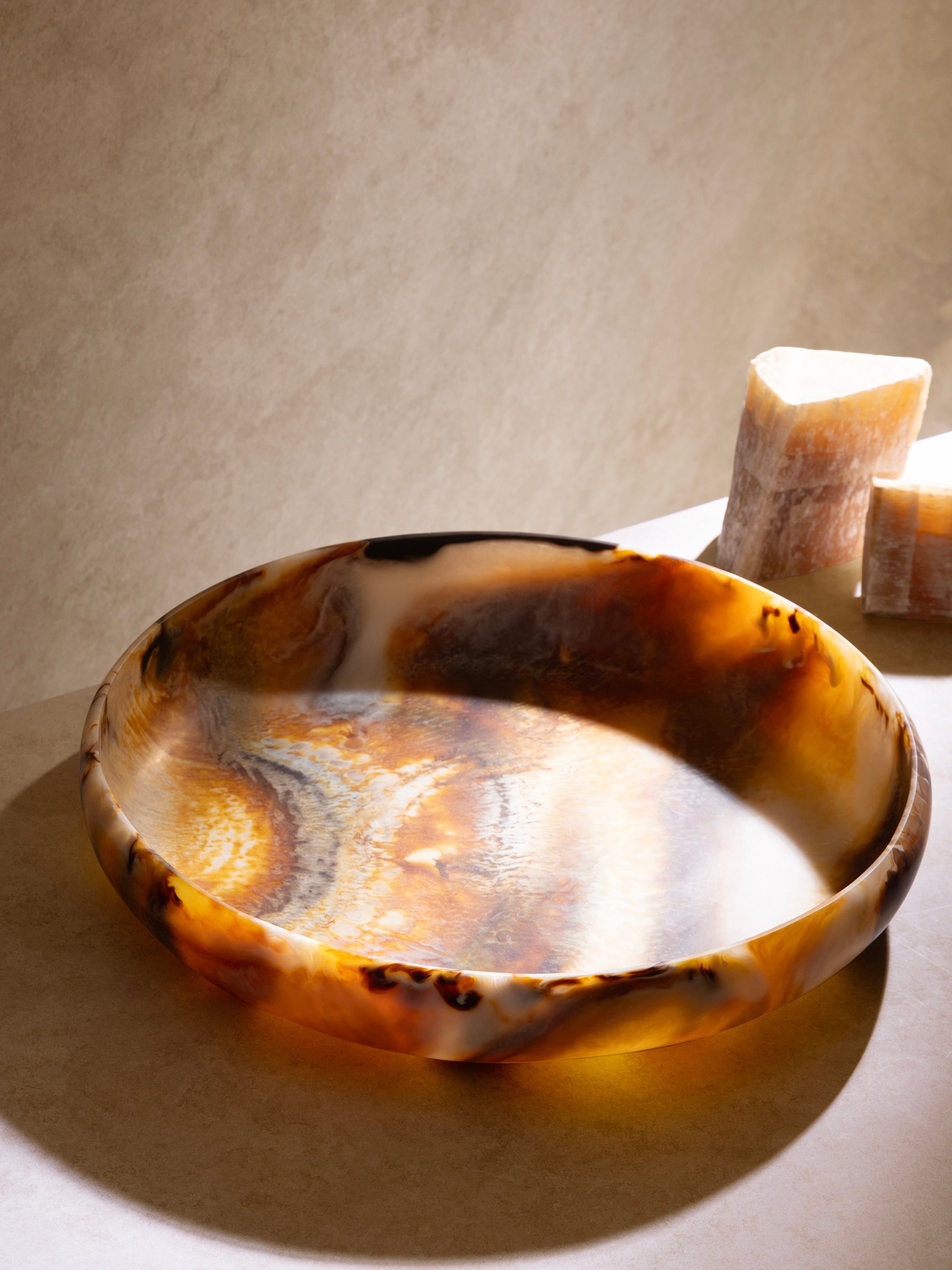 Handcrafted Resin Tray – Stylish Marbled Finish for Home and Office Decor