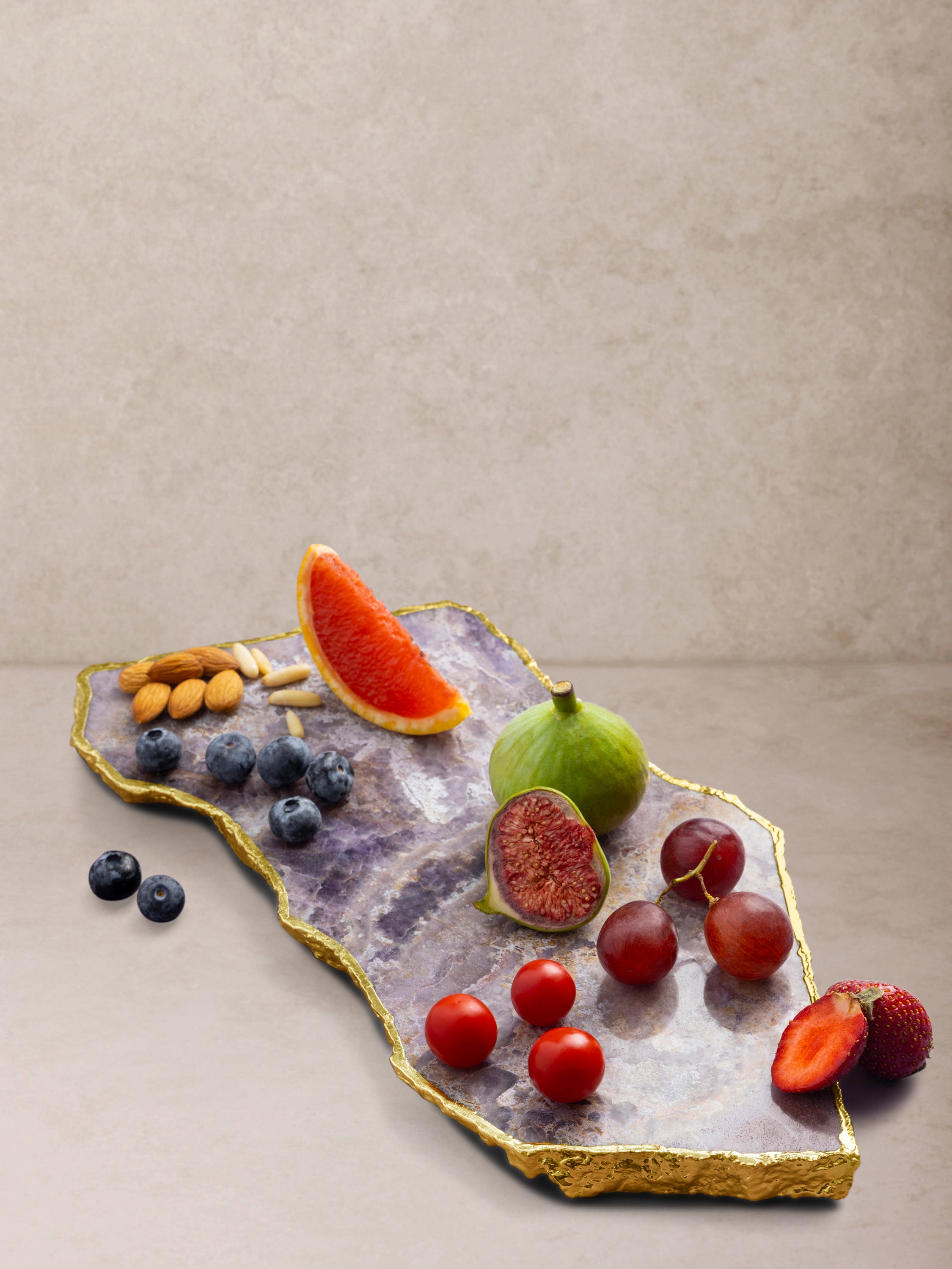 Dazzle Onyx Cheese Board