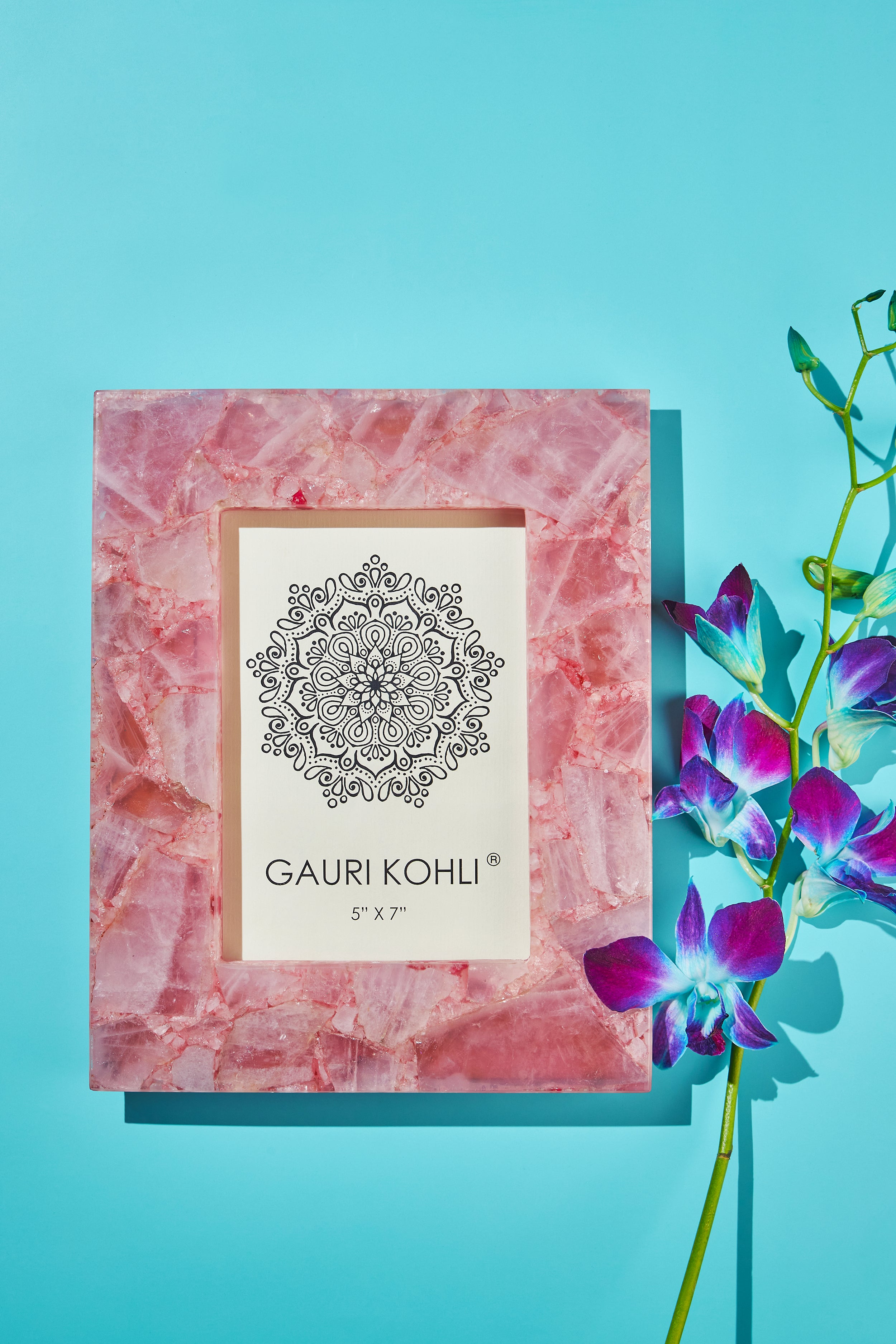 Luxury Rose Quartz Crystal Picture Frame – 5x7 Inch Gemstone Photo Display
A handcrafted picture frame made from genuine rose quartz crystal, designed to showcase your favorite memories with a touch of elegance and natural beauty