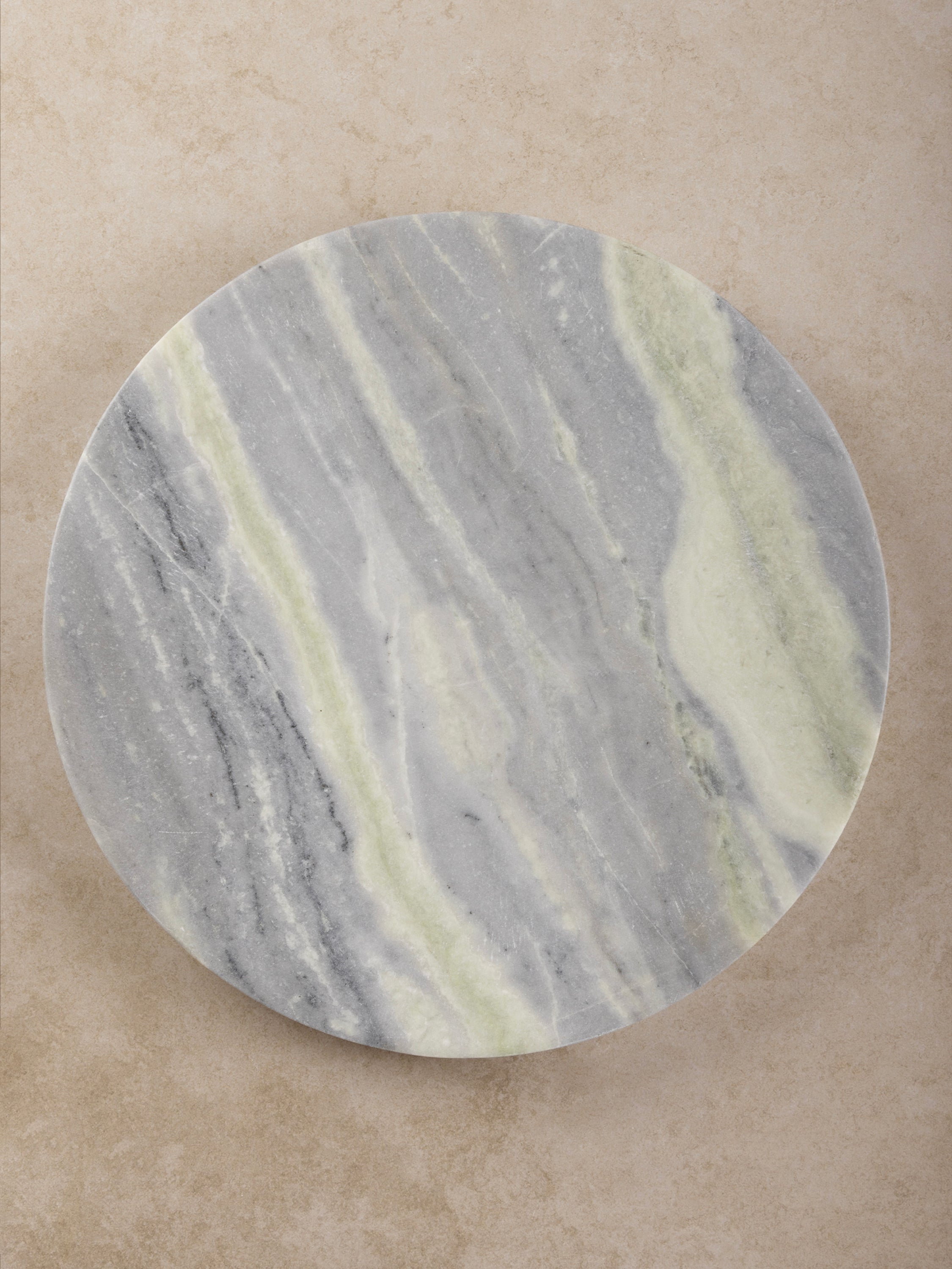 Ikoy laurel green onyx tray with polished surface