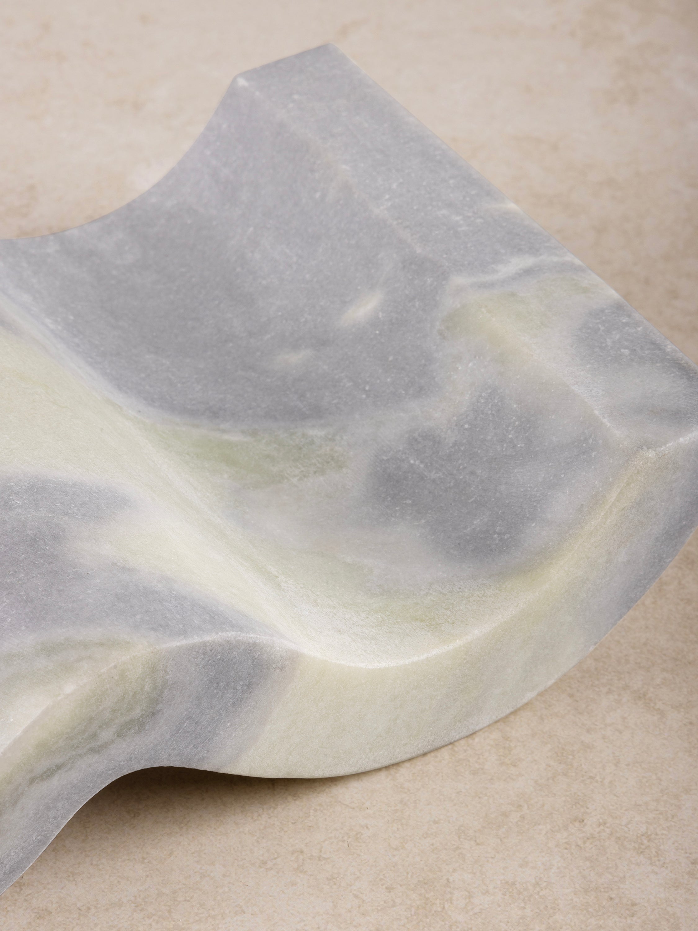 Green Onyx Marble Wine Stand – Exquisite Housewarming Gift Idea