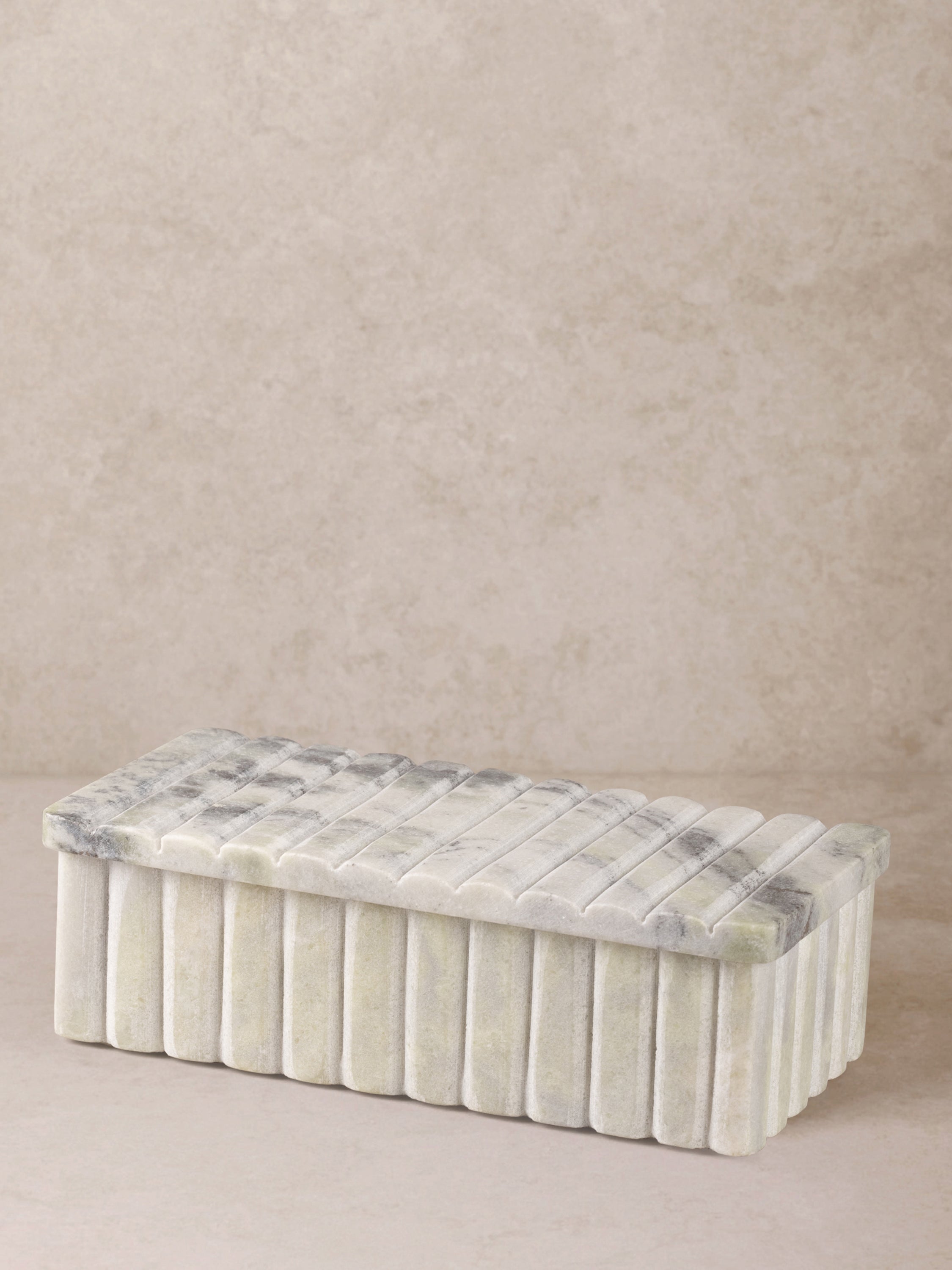 Luxury Artichoke Green Onyx Decorative Box – Unique Natural Stone Organizer