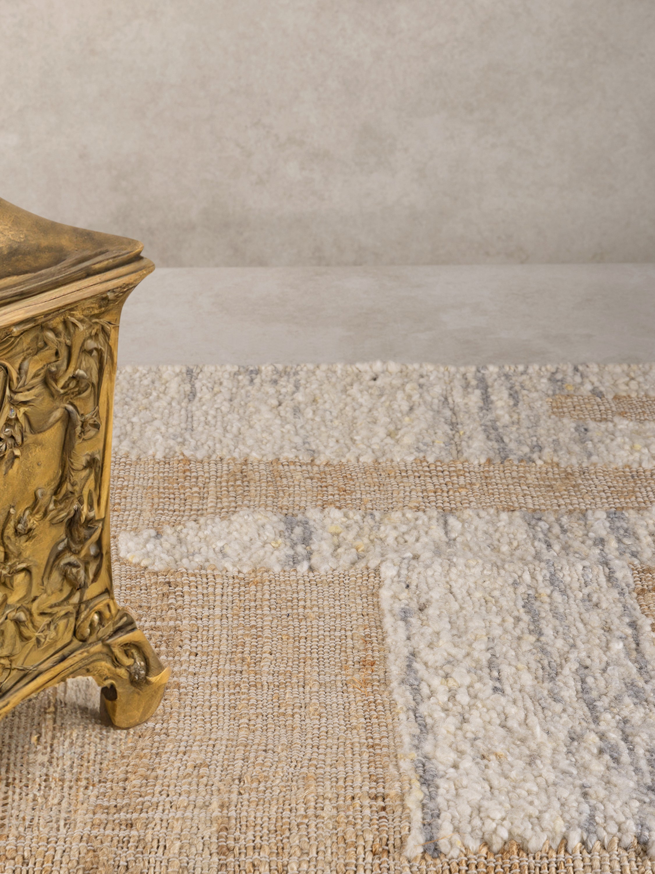 Hand-woven 5′×8′ cotton-wool blend rug in abstract design — refined artisan home accent