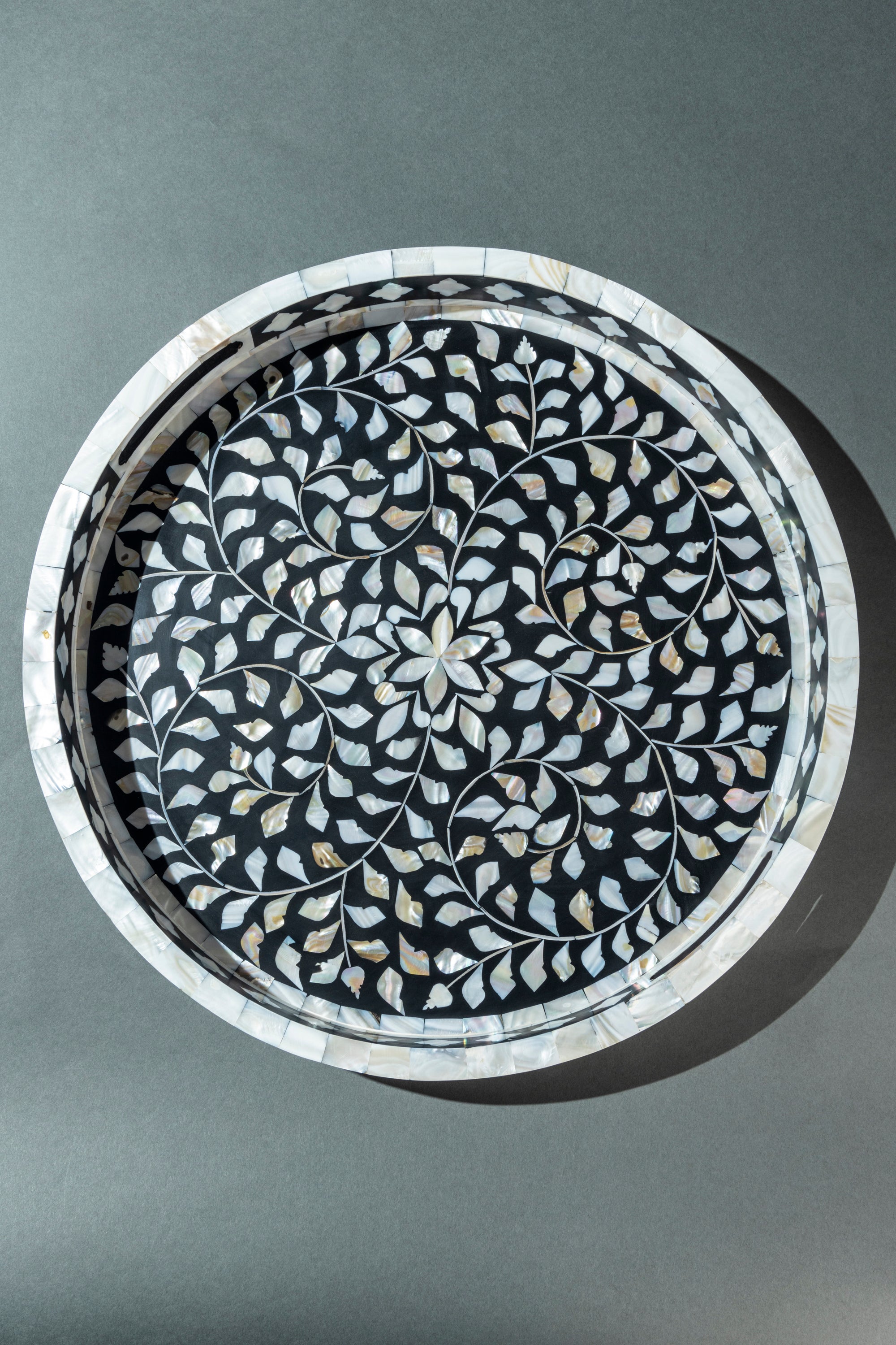 Handcrafted Black Round Mother of Pearl Inlay Decorative Tray