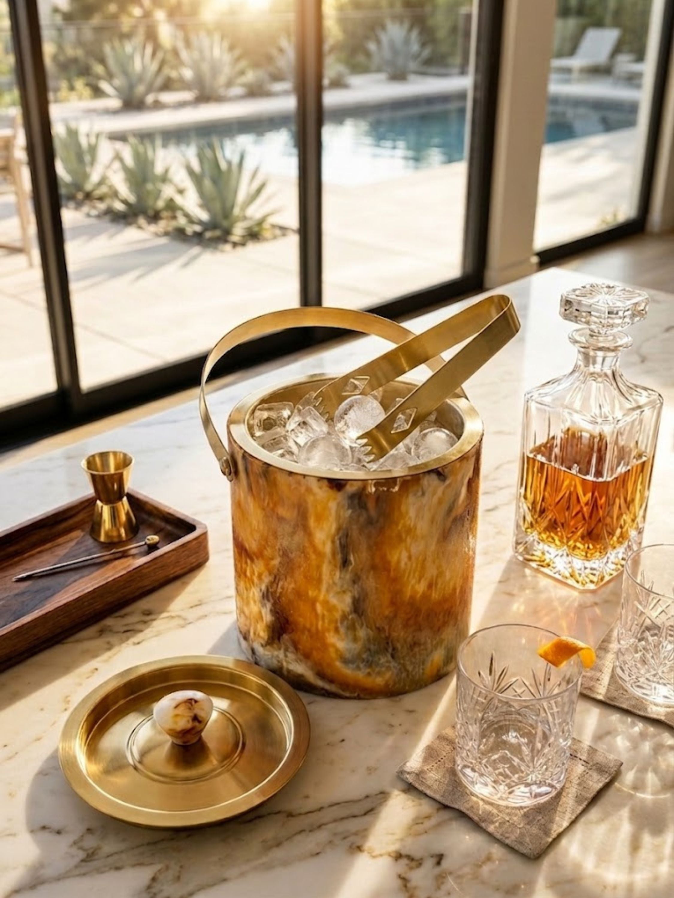 Kampai Marbled Ice Bucket