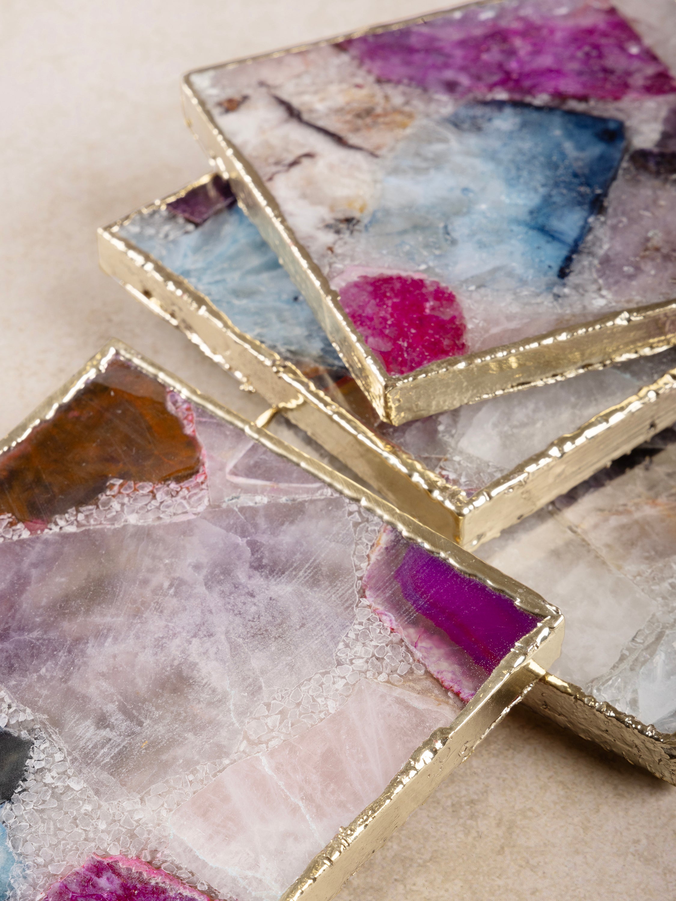 Premium Gemstone Coaster Set – Decorative & Functional Home Accent
Elegant and unique drink coasters crafted from semi-precious stones, perfect for protecting surfaces while adding a luxe touch