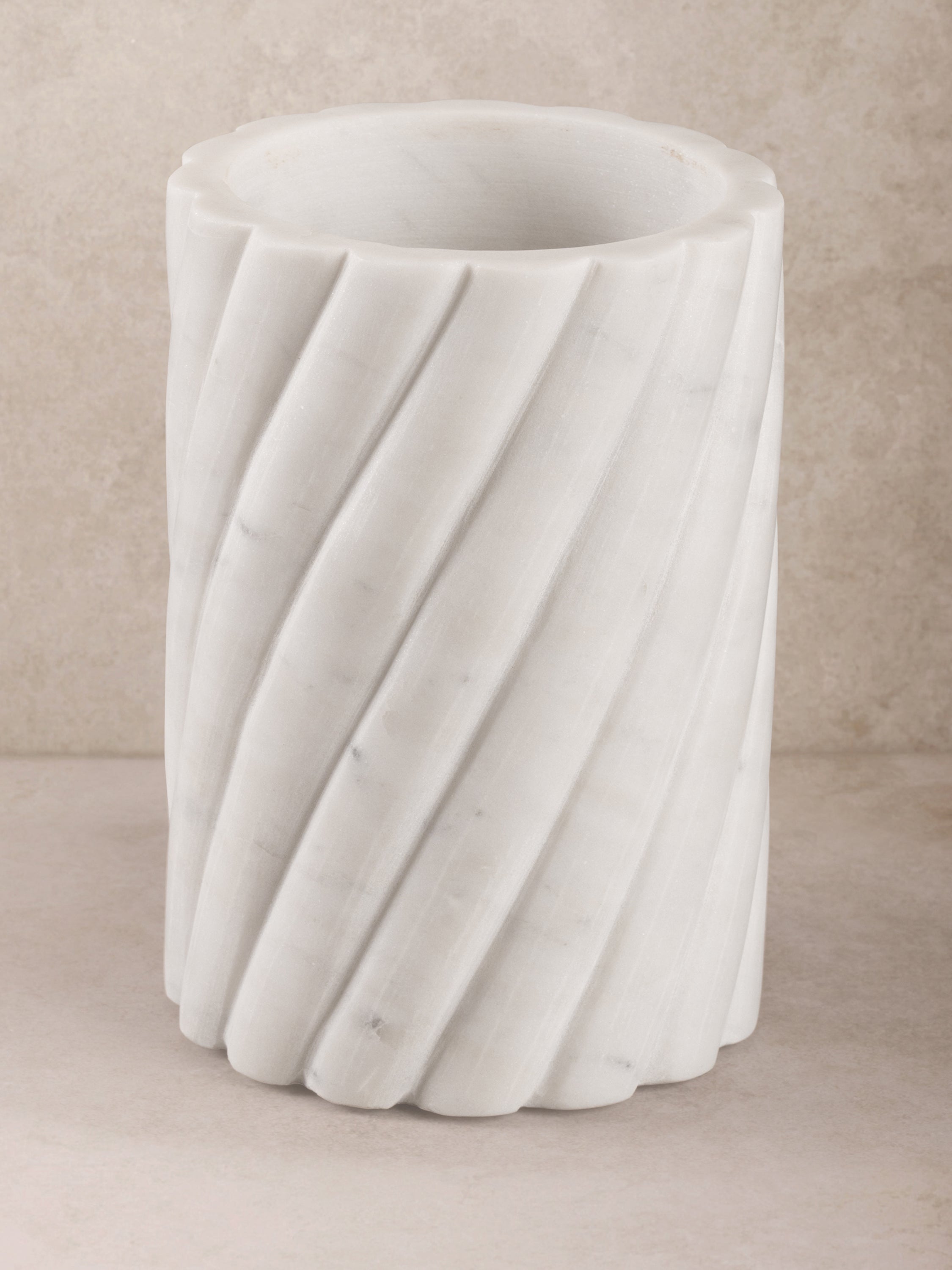 White Marble Wine Chiller with Elegant Swirl Design – Keeps Wine Perfectly Chilled