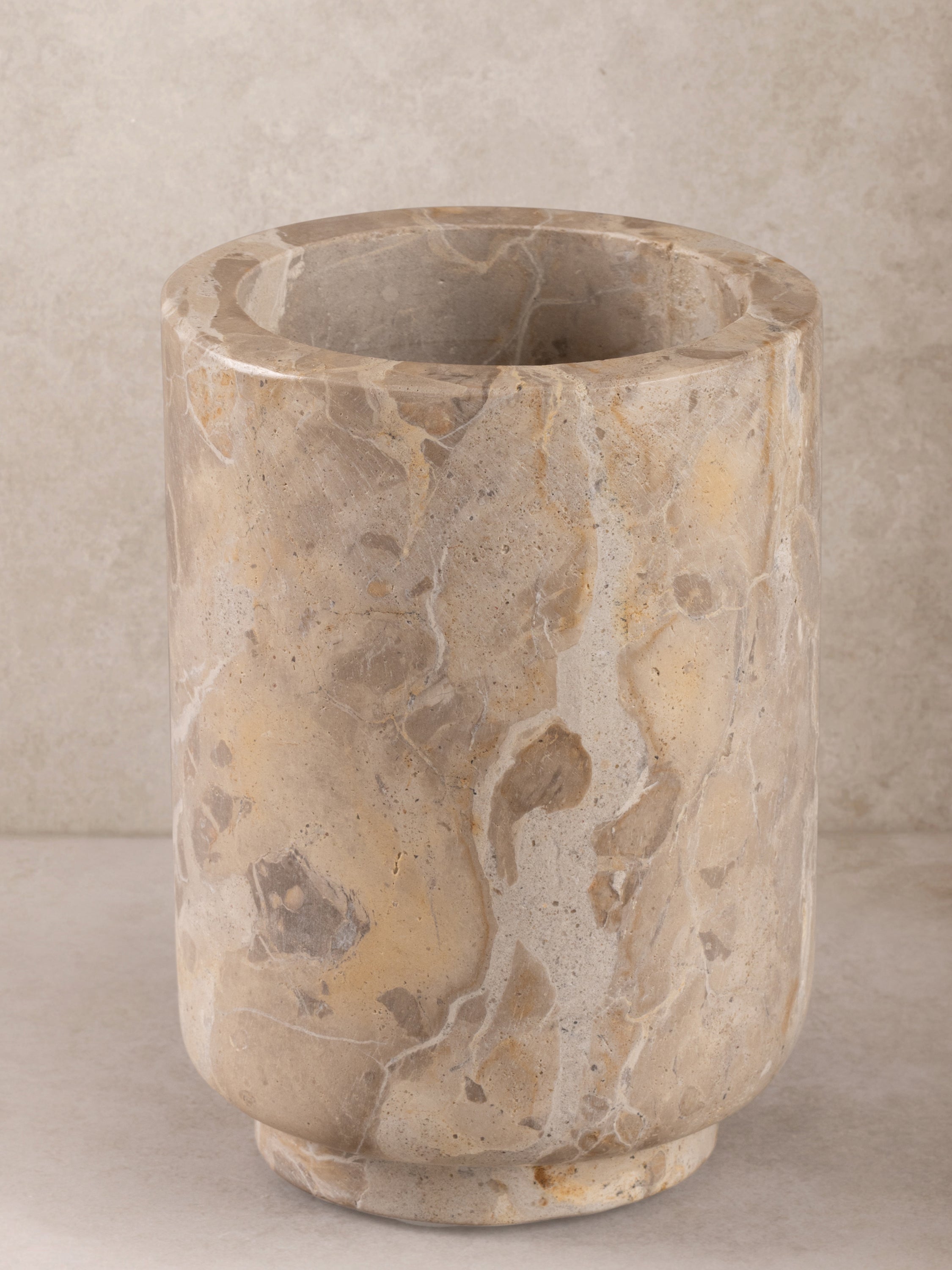 新品 メルシャン ワインクーラー Mercian Global Wineries Chamonix Onyx Wine Cooler | GAURI KOHLI