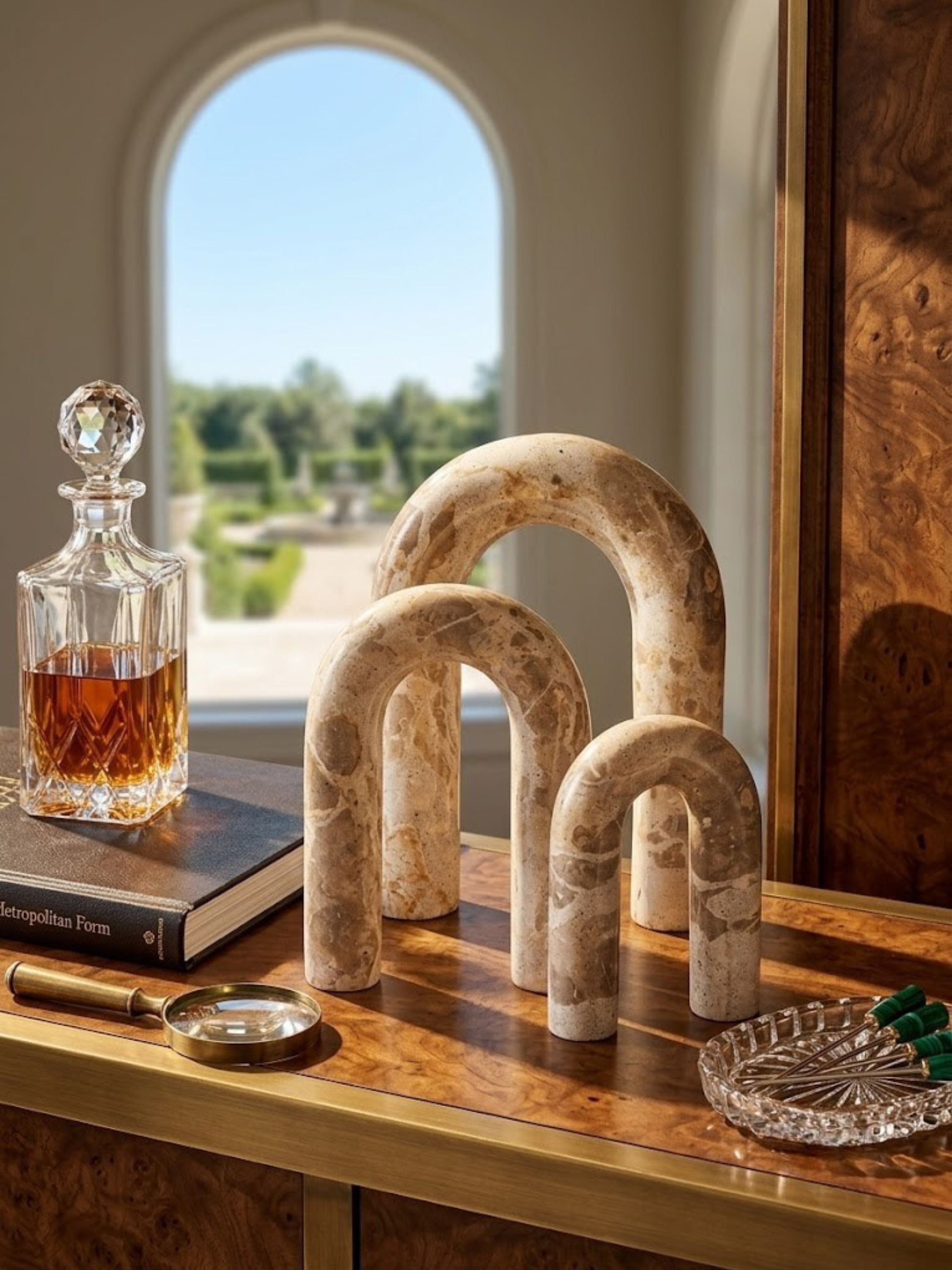 Jubilant Onyx Arches