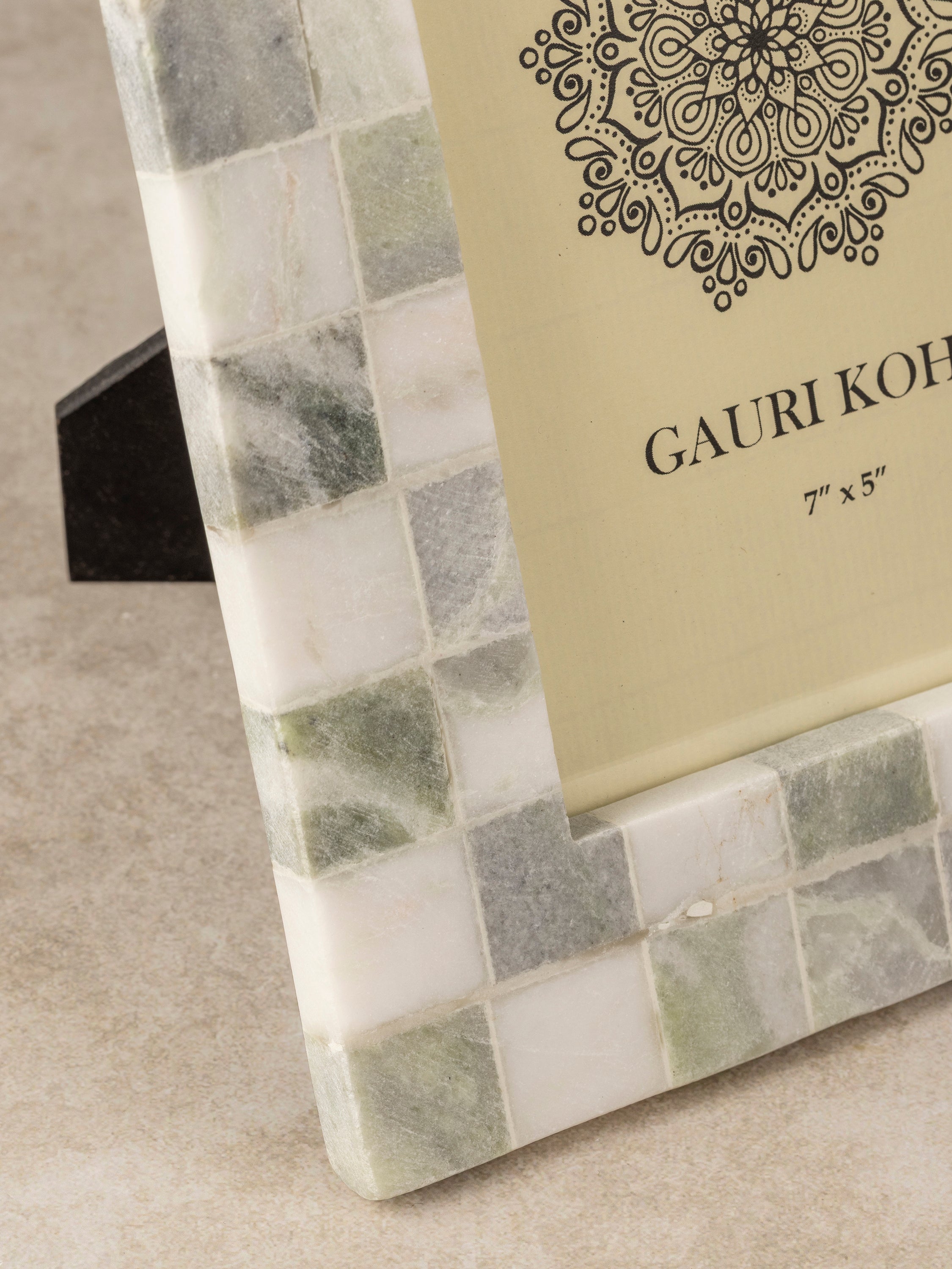 Austen Mosaic Onyx Frame
