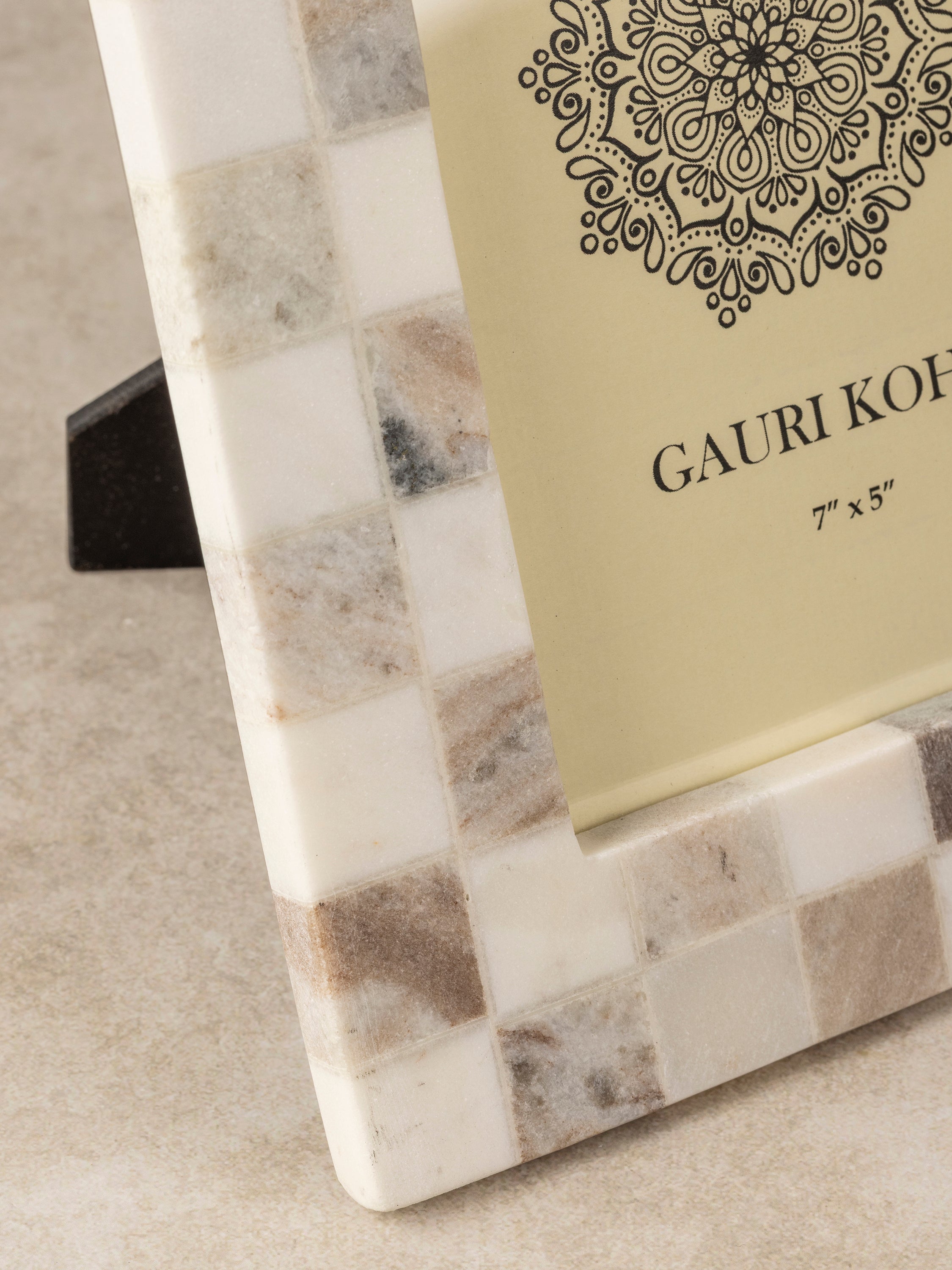Austen Mosaic Onyx Frame