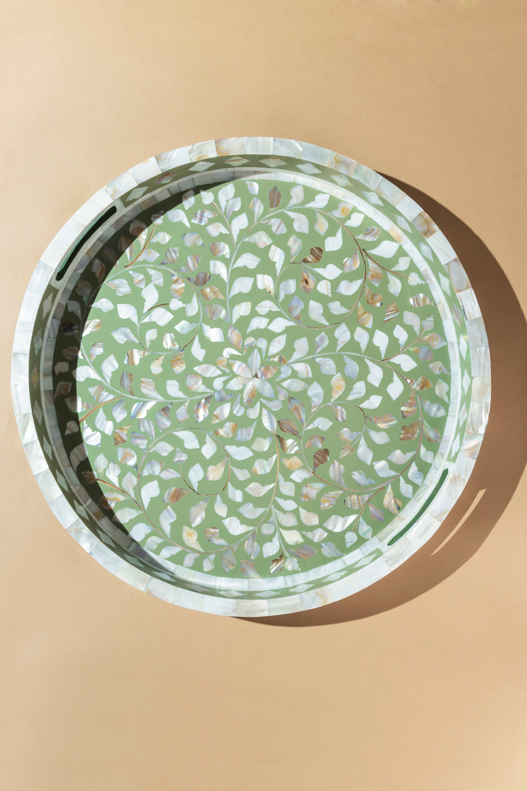Handcrafted Green Round Decorative Tray with Mother of Pearl Inlay
