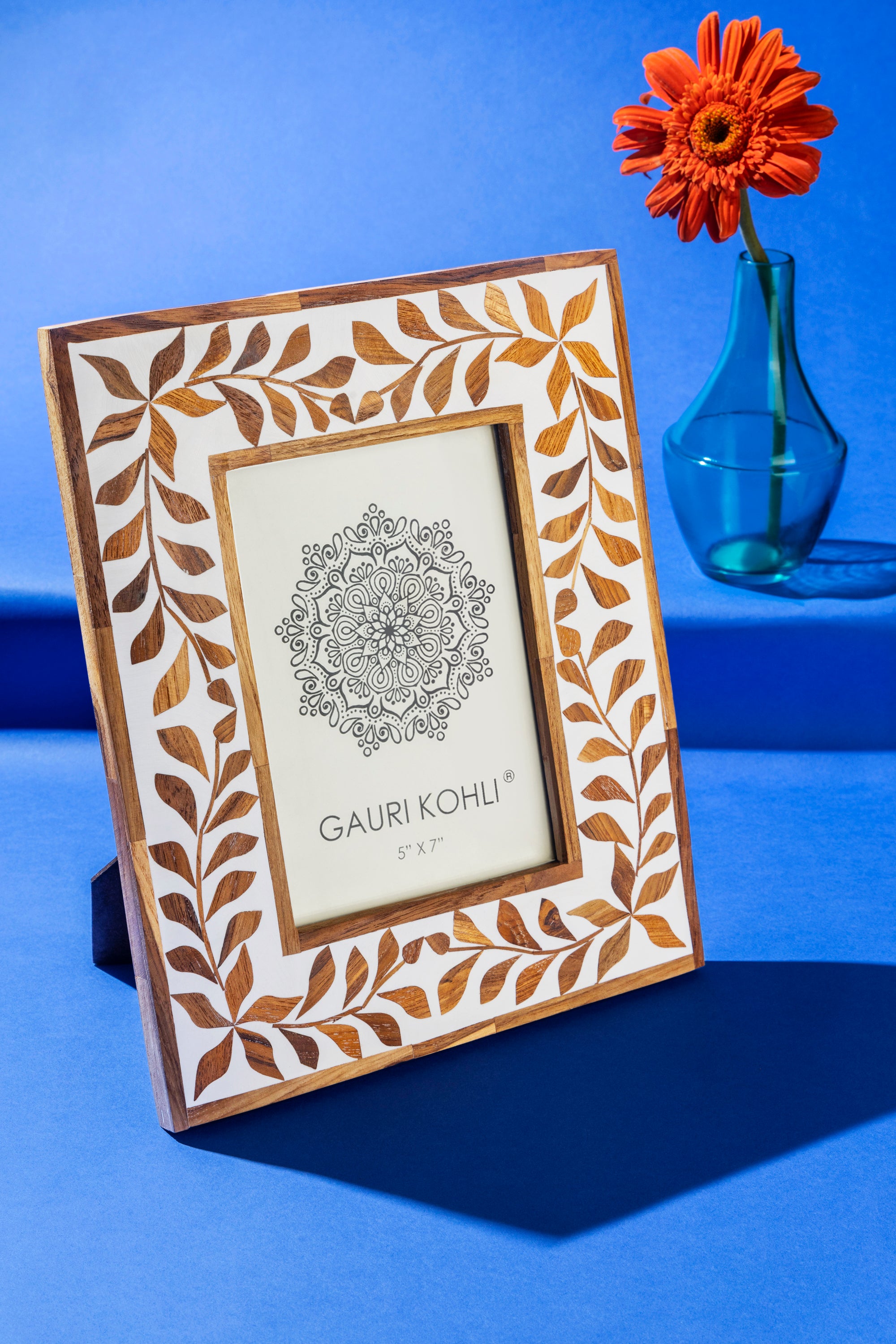 Unique Handmade Wooden Photo Frame – Classic Frame for Cherished Memories

