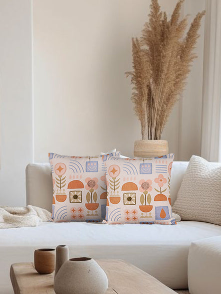 Junia Pillow