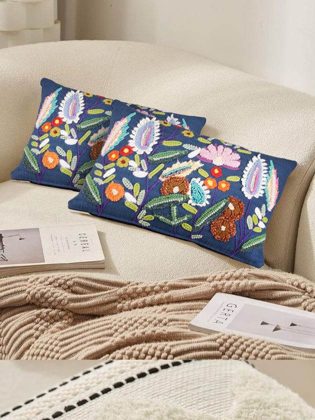 Geneva Pillow
