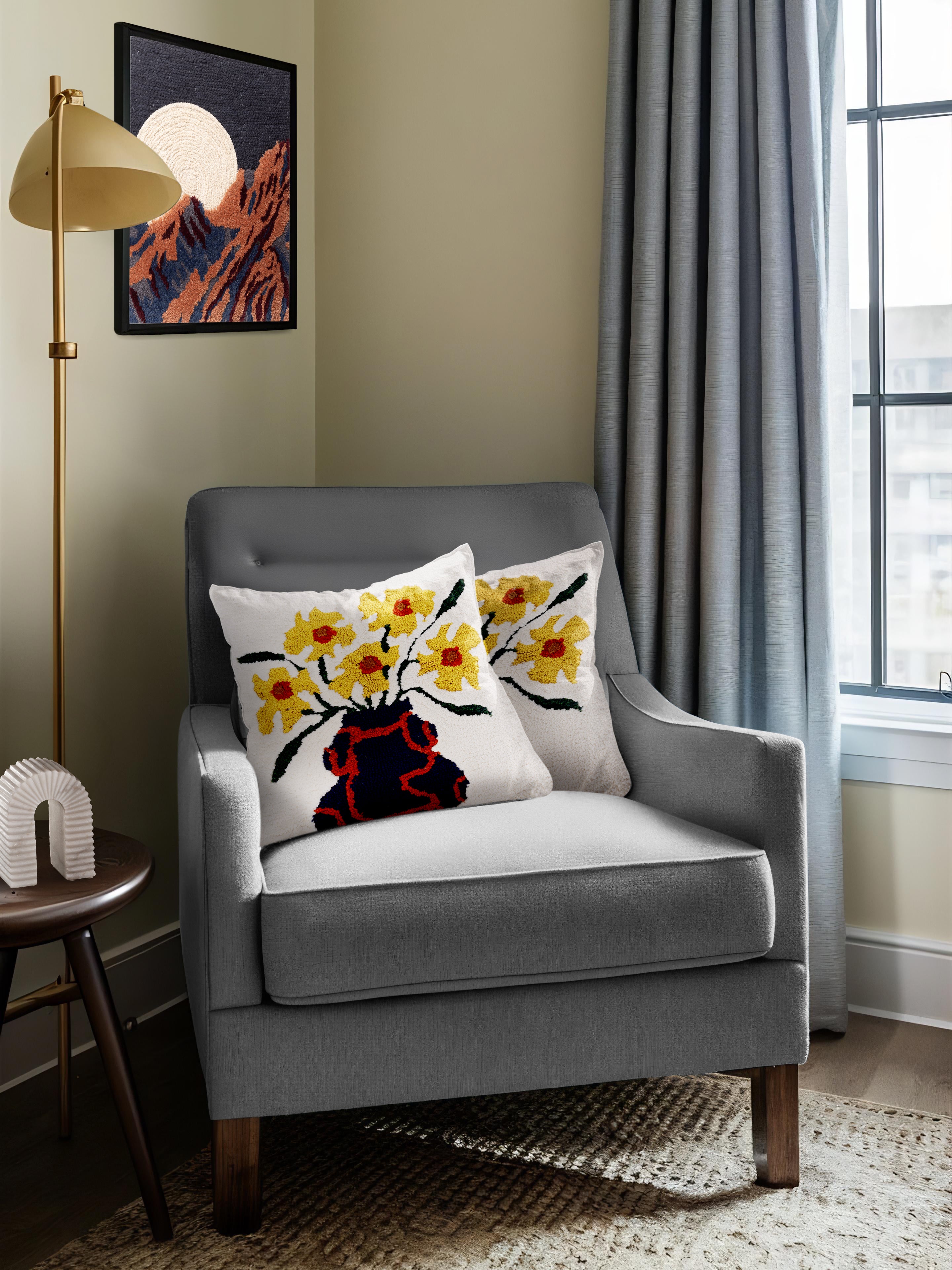 Verona Pillow
