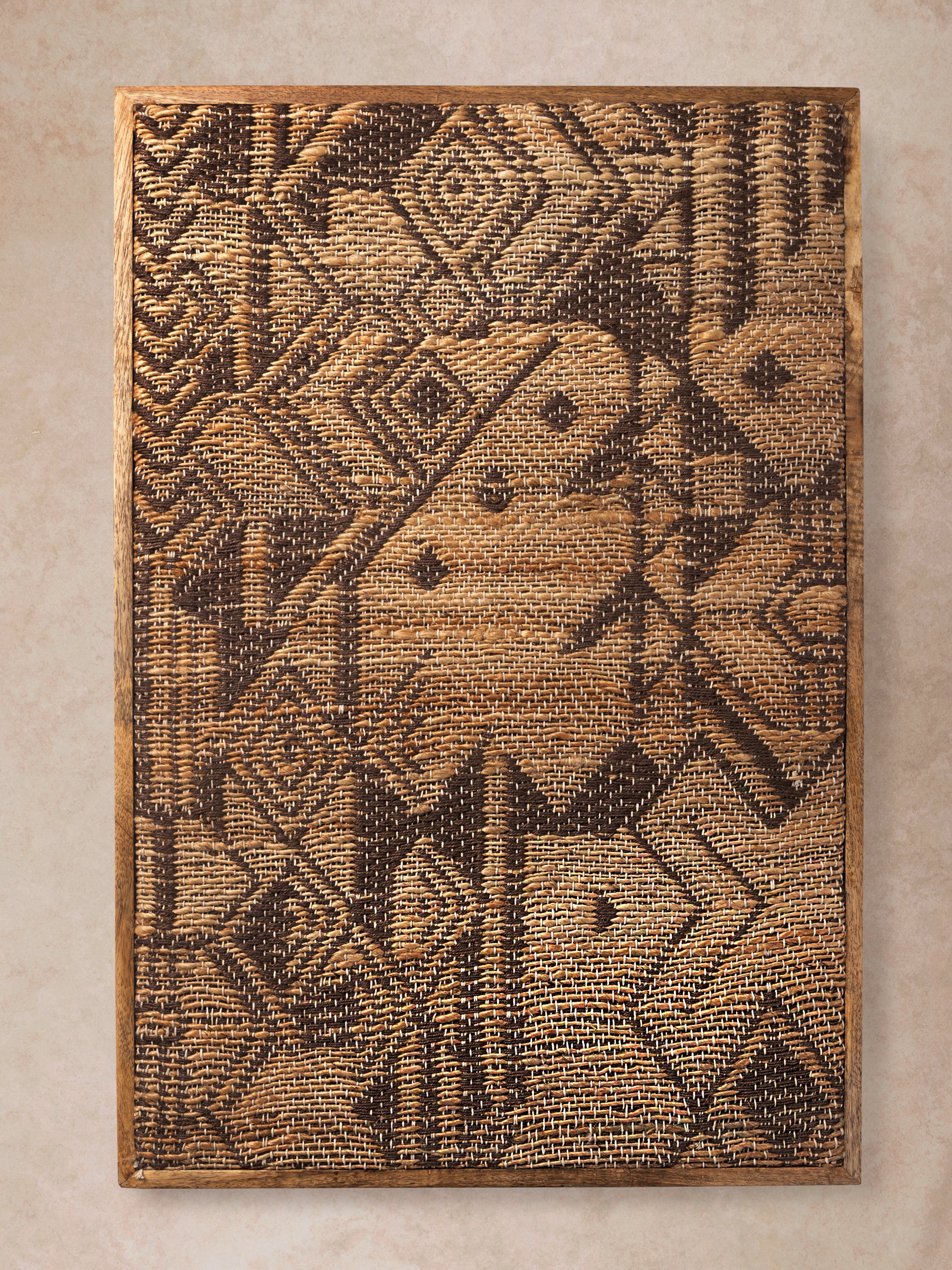 second variant of Madagascar wall art with global-inspired pattern